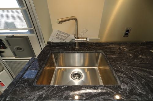 2026 Airstream Classic 30RB QUEEN Travel Trailer