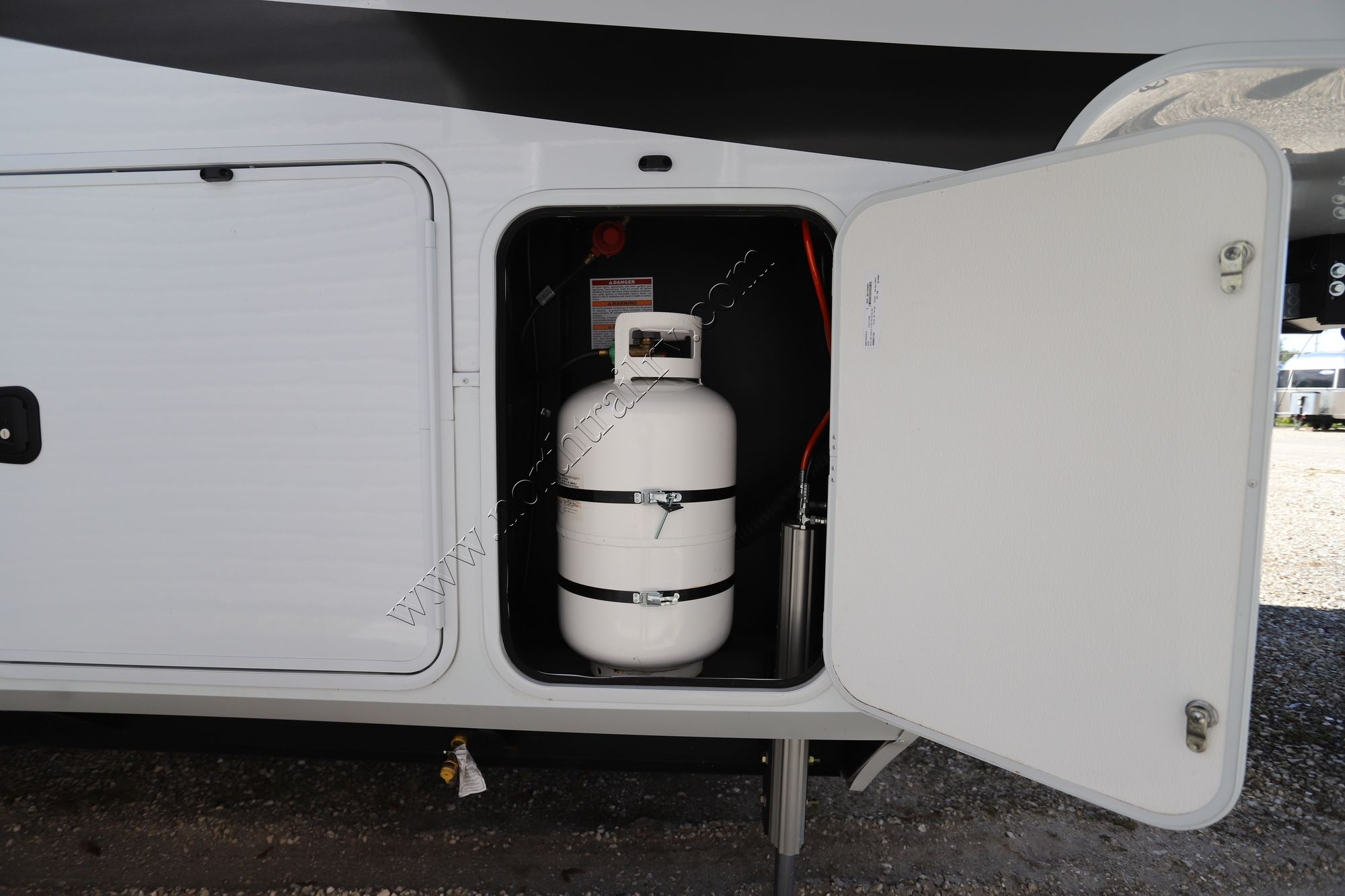 Used 2024 Grand Design Solitude 382WB Fifth Wheel  For Sale