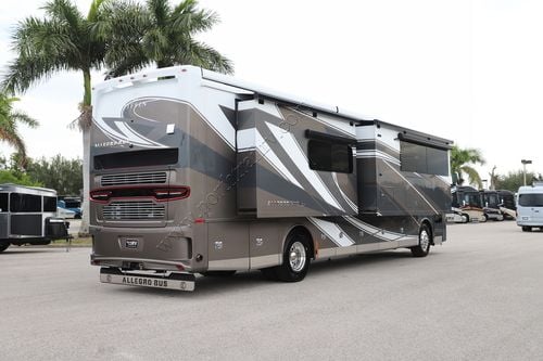 2026 Tiffin Motor Homes Allegro Bus 40IP