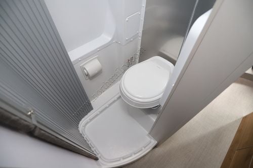 2026 Airstream Rangeline RANGELINE