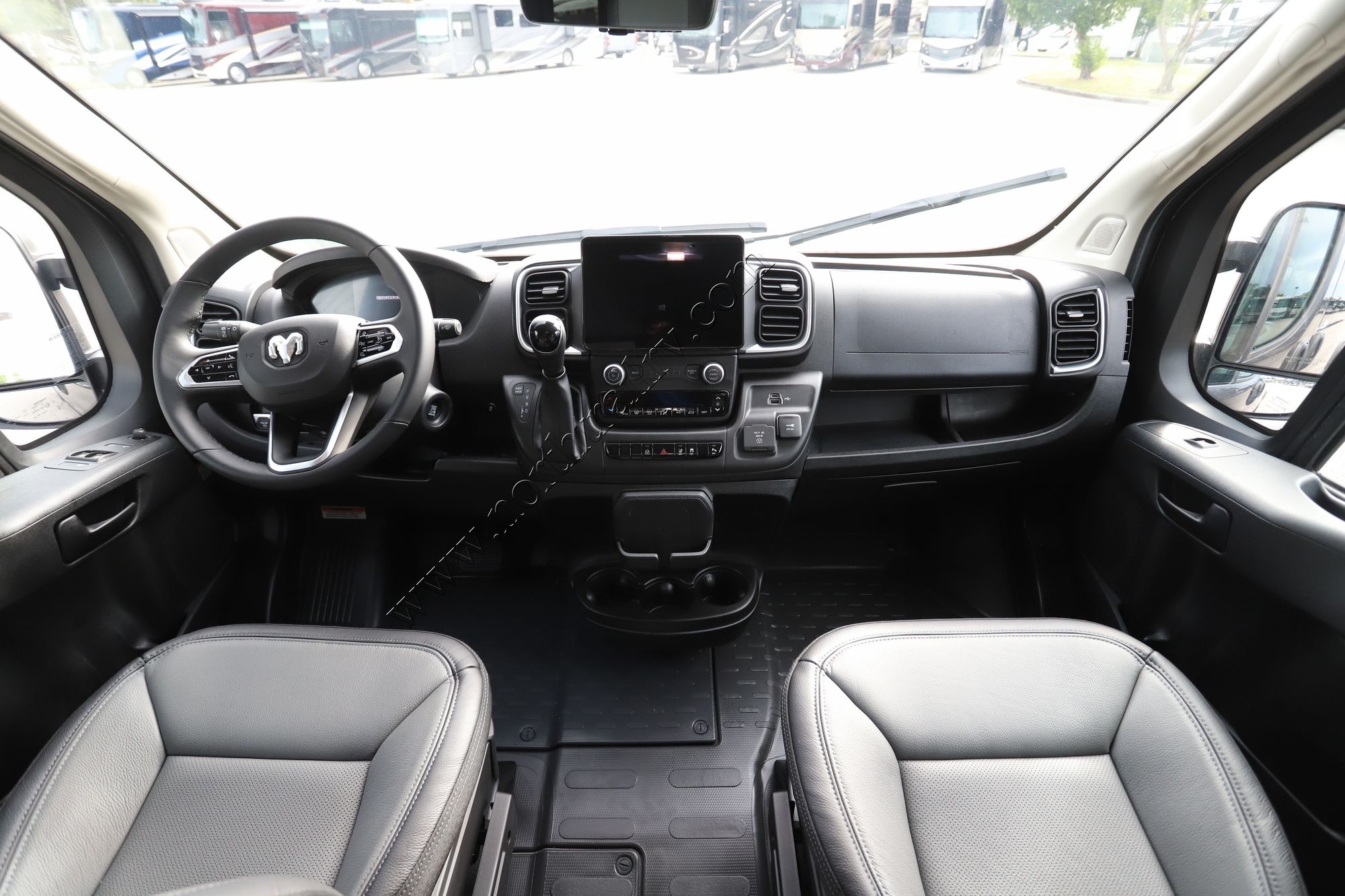 2026 Airstream Rangeline RANGELINE Class B New  For Sale