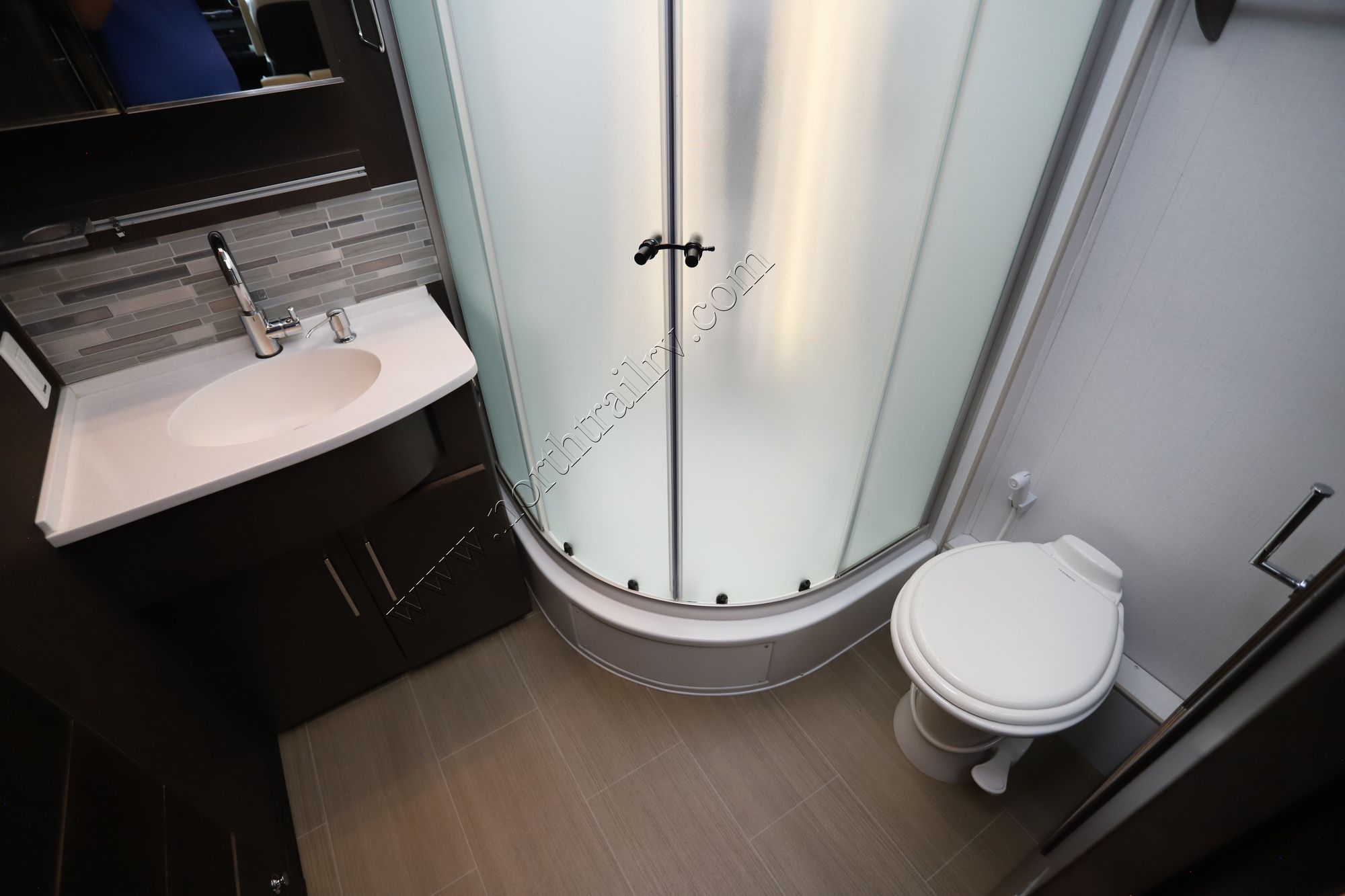 Used 2020 Leisure Van Unity U24MB Class C  For Sale