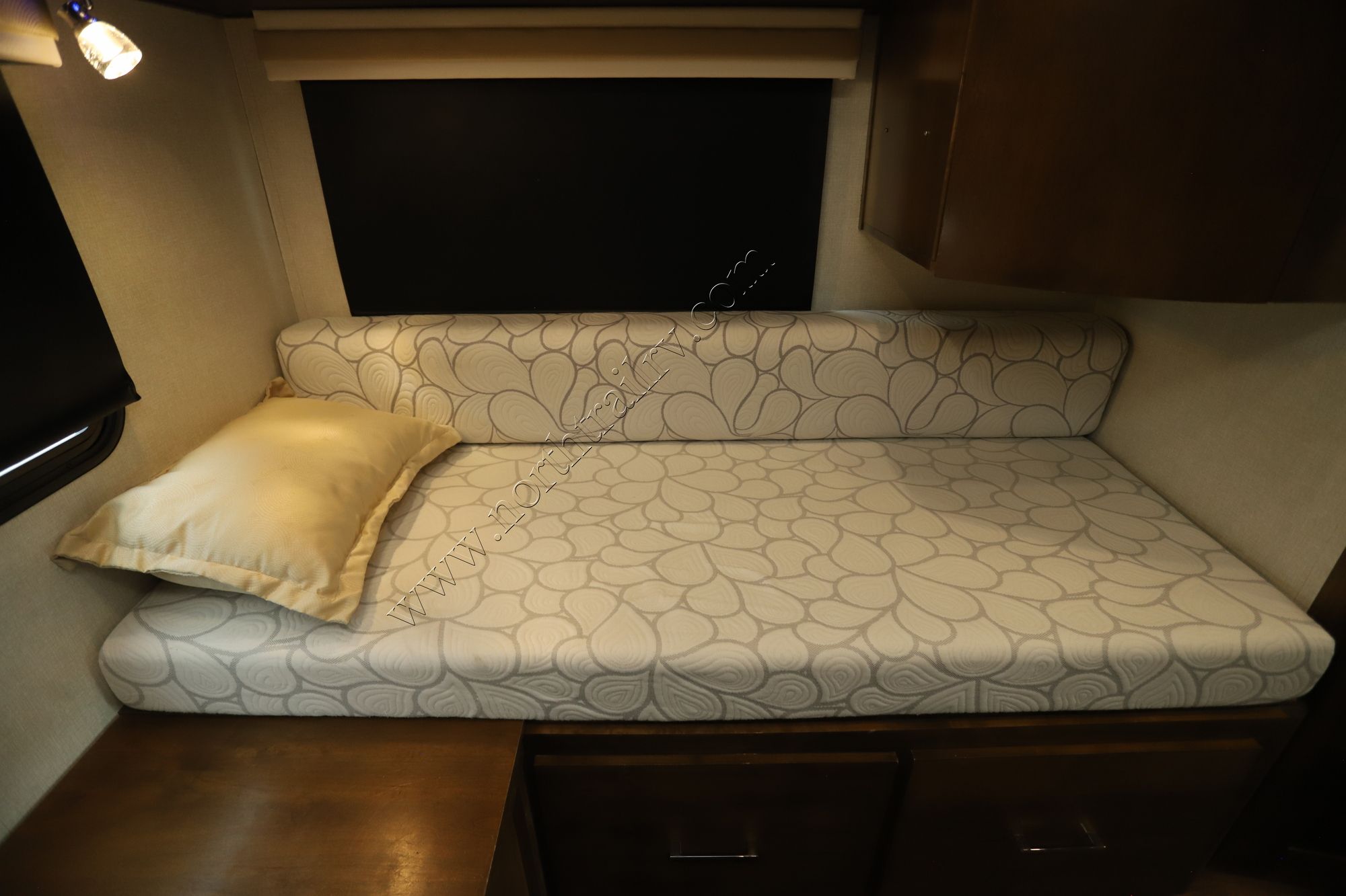 Used 2019 Tiffin Motor Homes Wayfarer 24TW Class C  For Sale