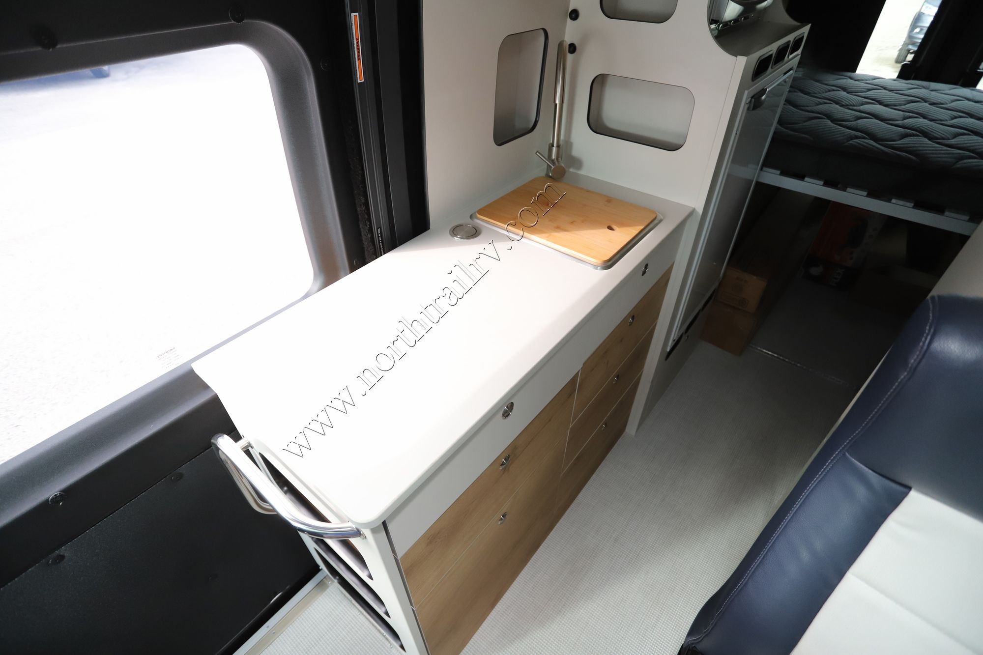 2026 Airstream Rangeline RANGELINE Class B New  For Sale