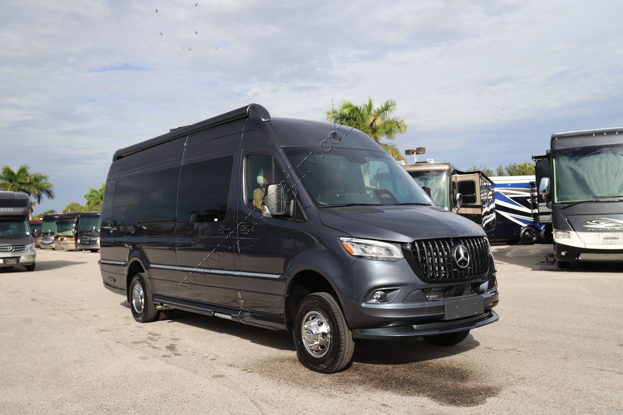 New 2026 Airstream Interstate 24GT AP Class B  For Sale