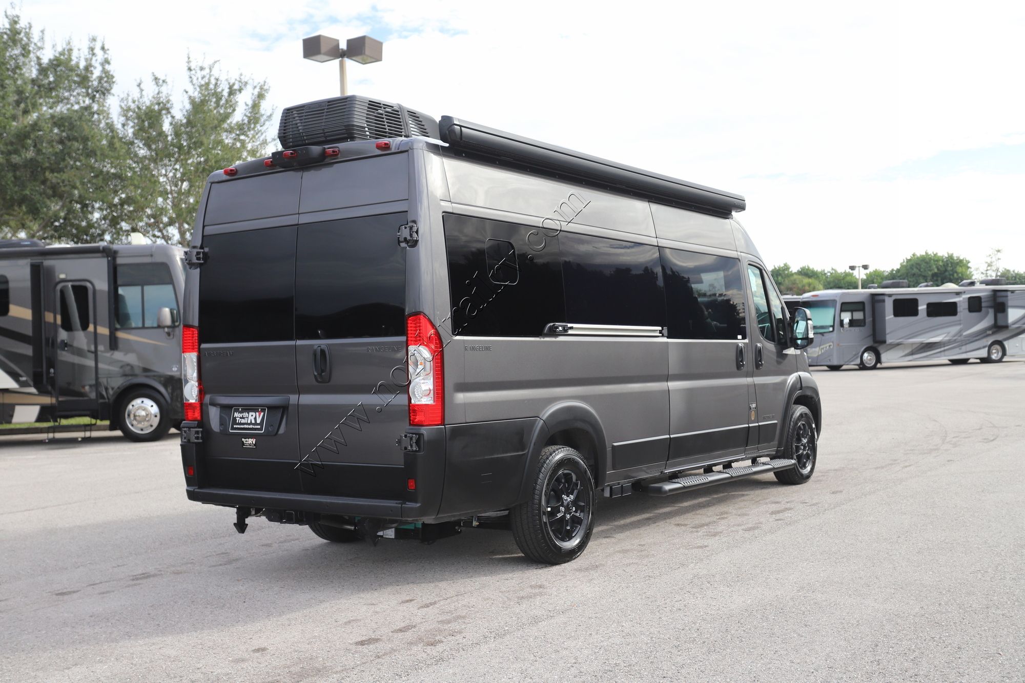 2026 Airstream Rangeline RANGELINE Class B New  For Sale