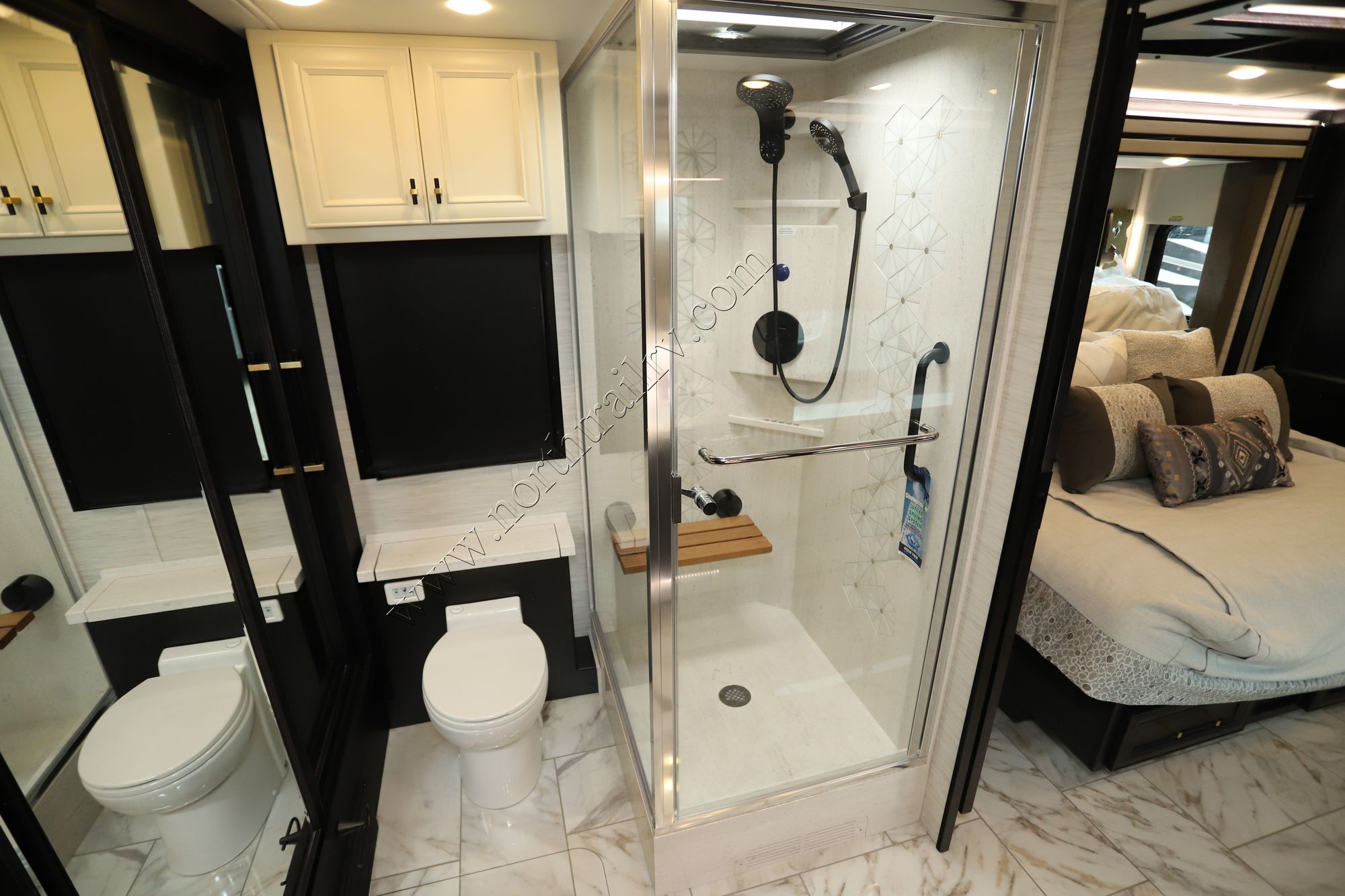 New 2026 Tiffin Motor Homes Allegro Bus 40IP Class A  For Sale