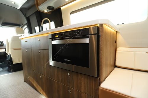 2026 Airstream Interstate 24GT AP