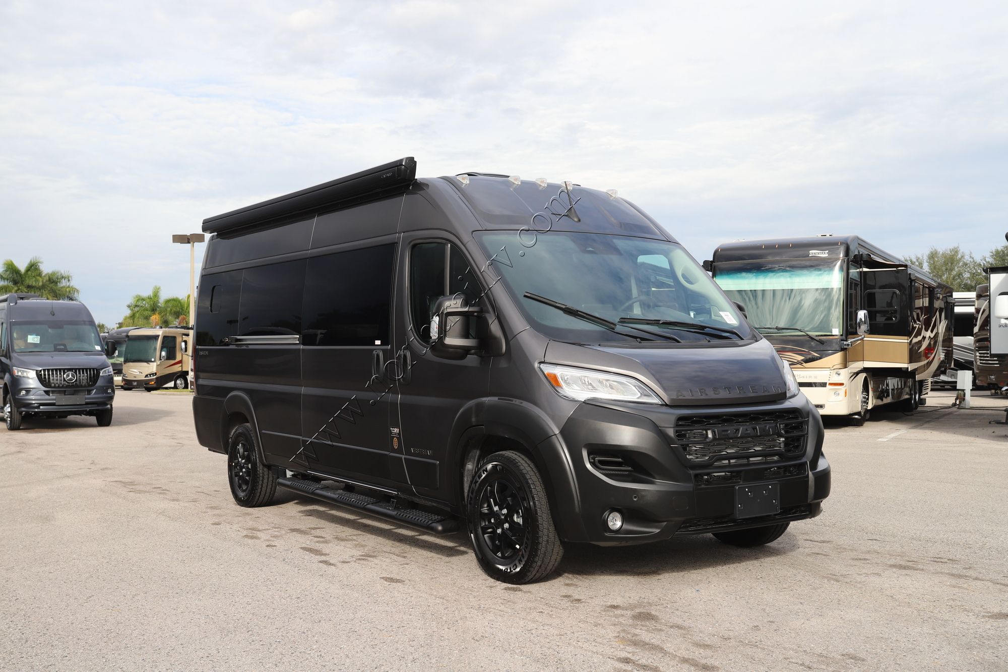 2026 Airstream Rangeline RANGELINE Class B New For Sale