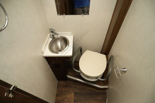 2019 Tiffin Motor Homes Wayfarer 24TW