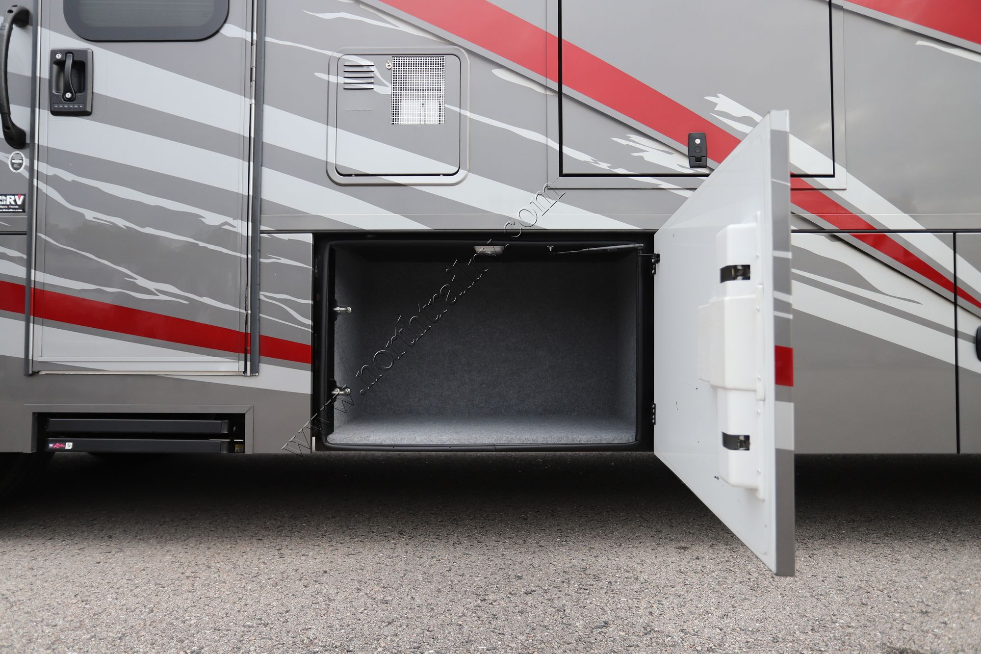 Used 2021 Renegade Valencia 35MB Super C  For Sale