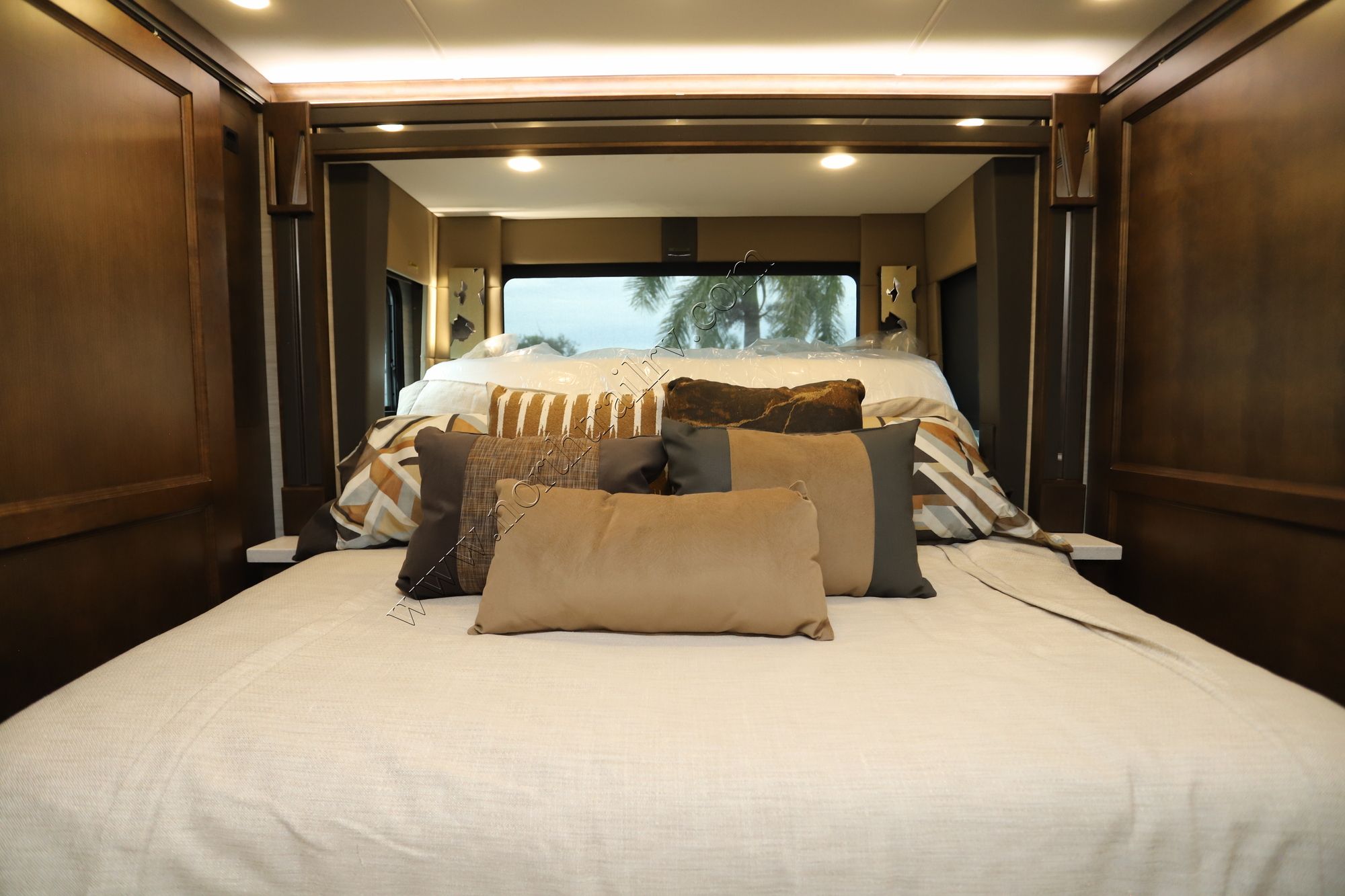 New 2026 Tiffin Motor Homes Allegro Bus 45OPP Class A  For Sale