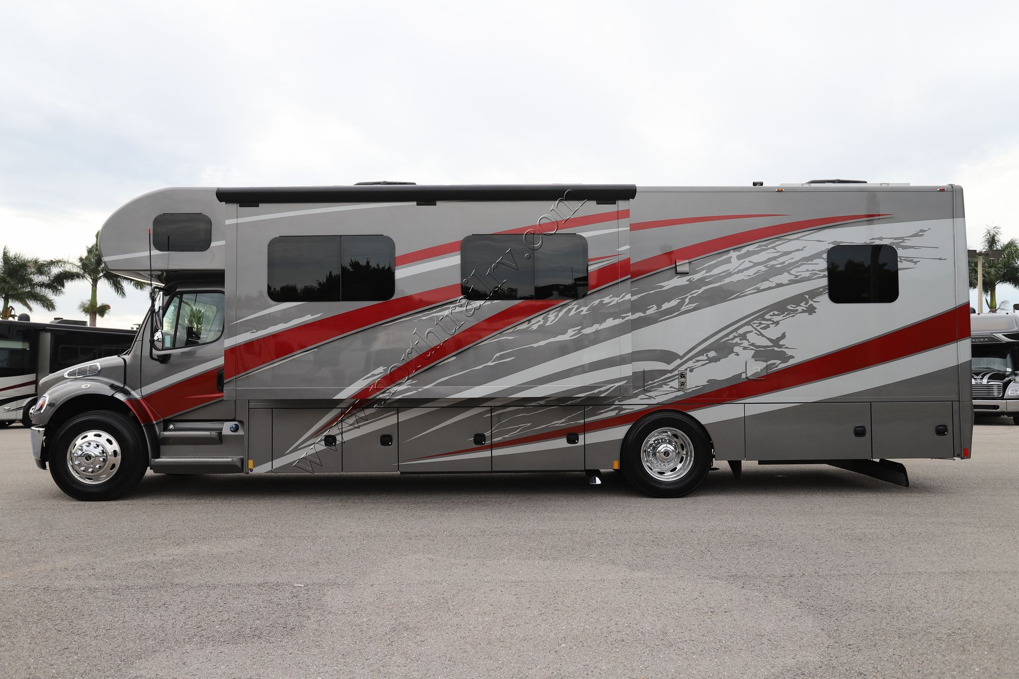Used 2021 Renegade Valencia 35MB Super C  For Sale