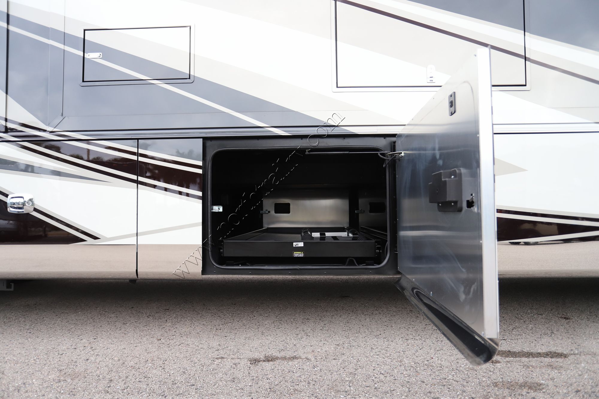 New 2026 Tiffin Motor Homes Allegro Bus 45OPP Class A  For Sale