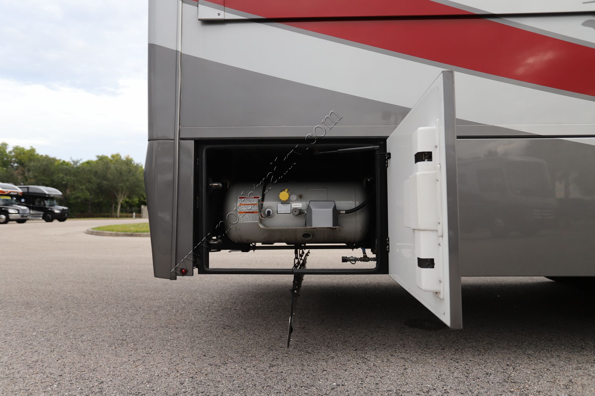 Used 2021 Renegade Valencia 35MB Super C  For Sale