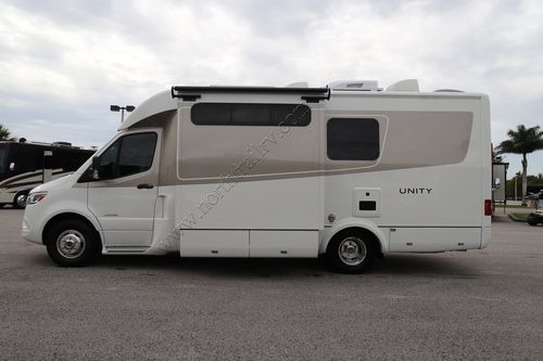 2020 Leisure Van Unity U24MB