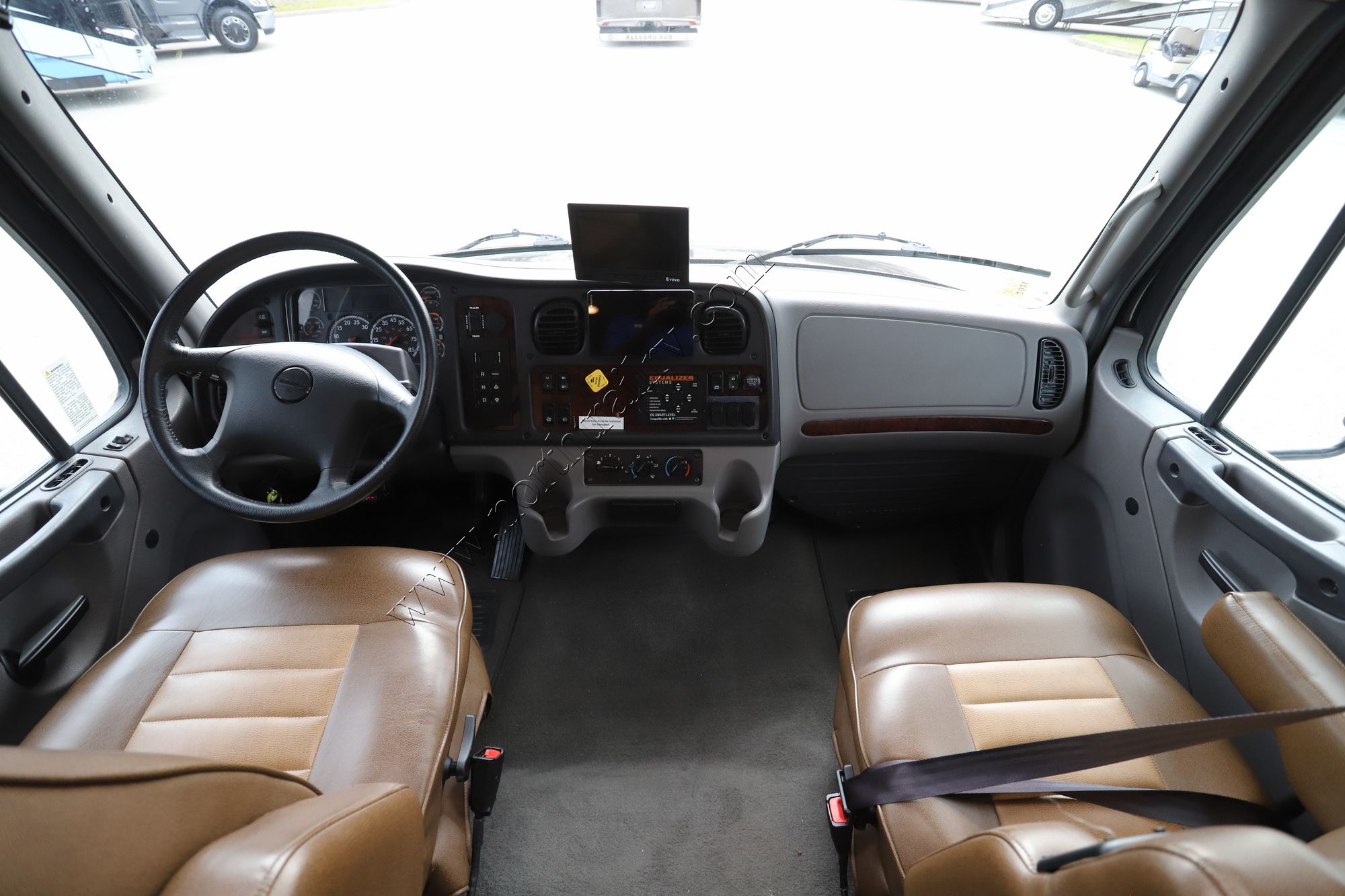 Used 2021 Renegade Valencia 35MB Super C  For Sale