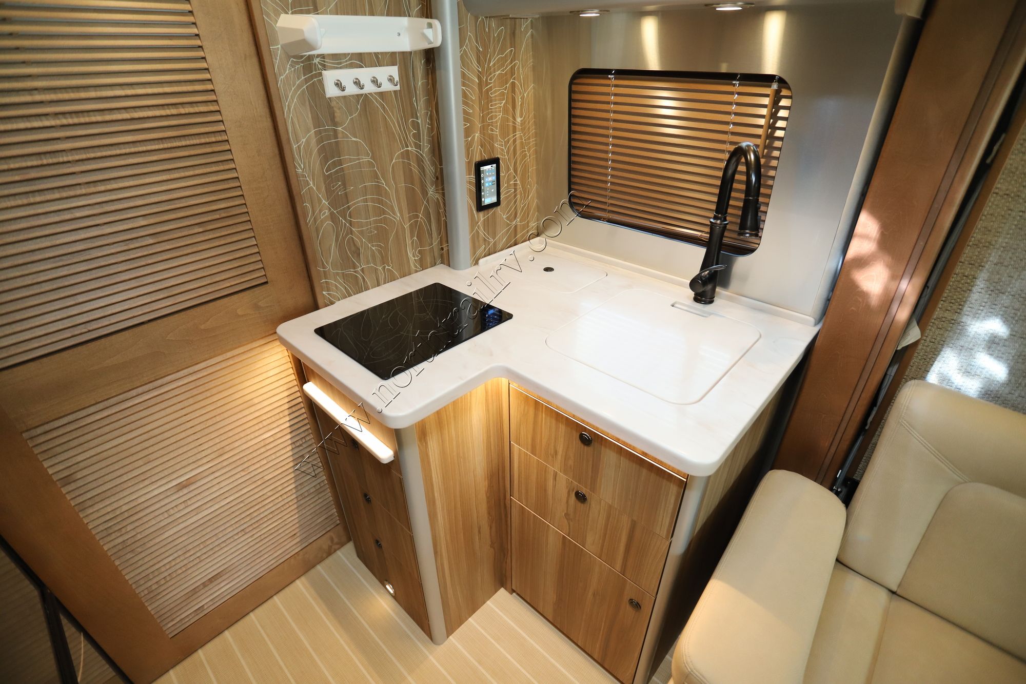 Used 2025 Airstream Atlas Tommy Bahama E1 Class C  For Sale