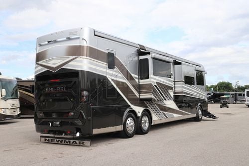 2022 Newmar King Aire 4531 Class A