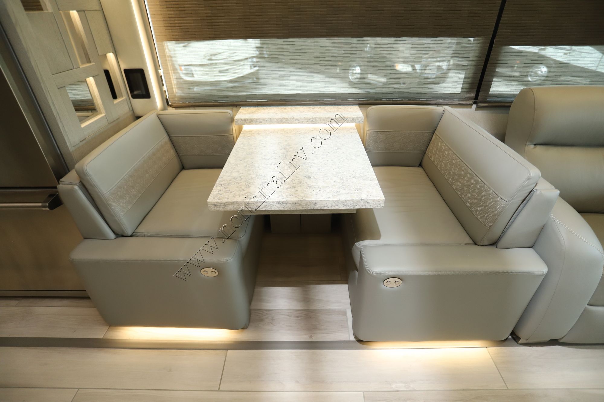 Used 2022 Newmar King Aire 4531 Class A  For Sale