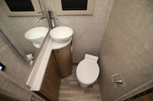 2026 Tiffin Motor Homes Wayfarer 25XLW