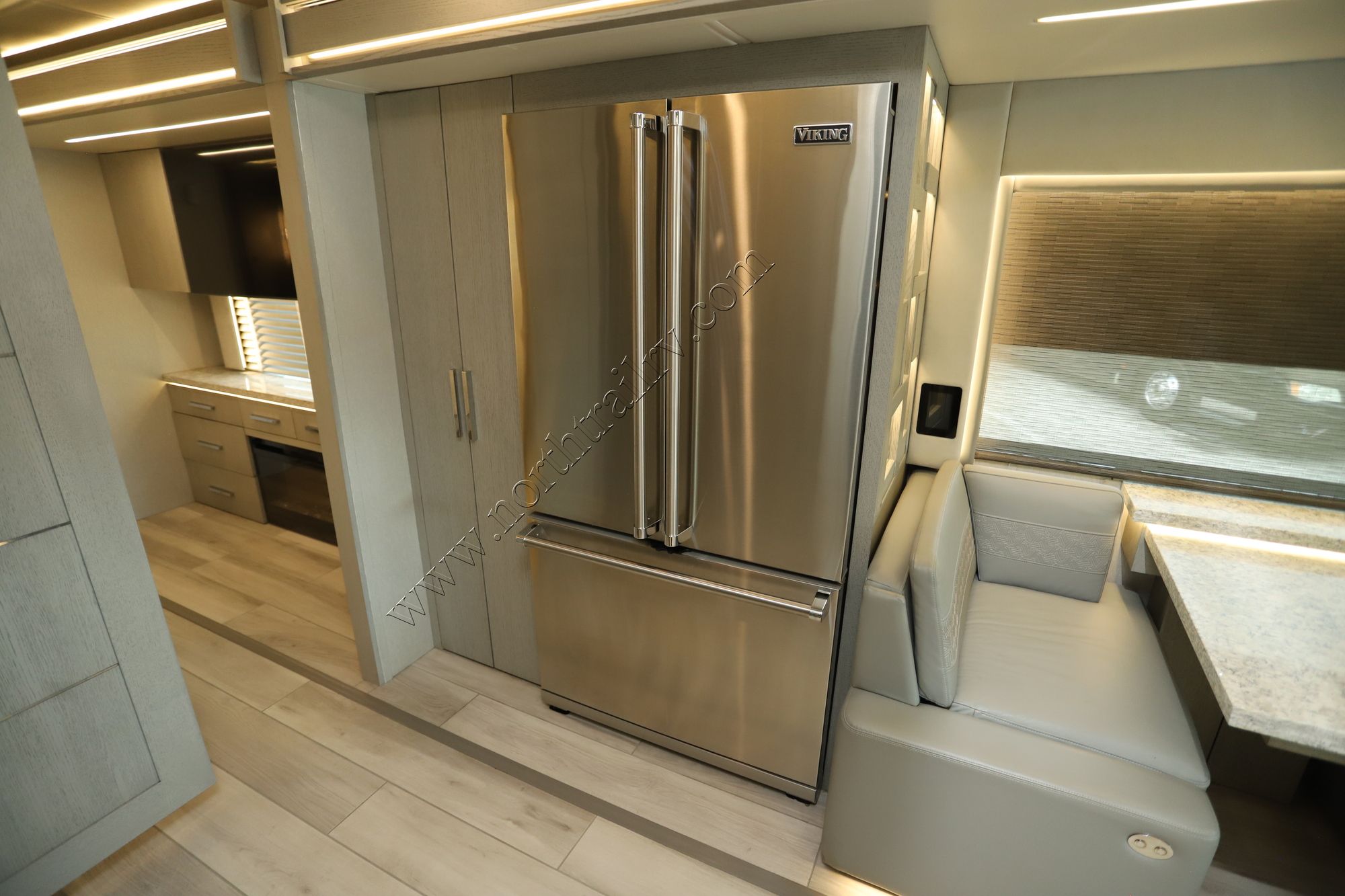 Used 2022 Newmar King Aire 4531 Class A  For Sale