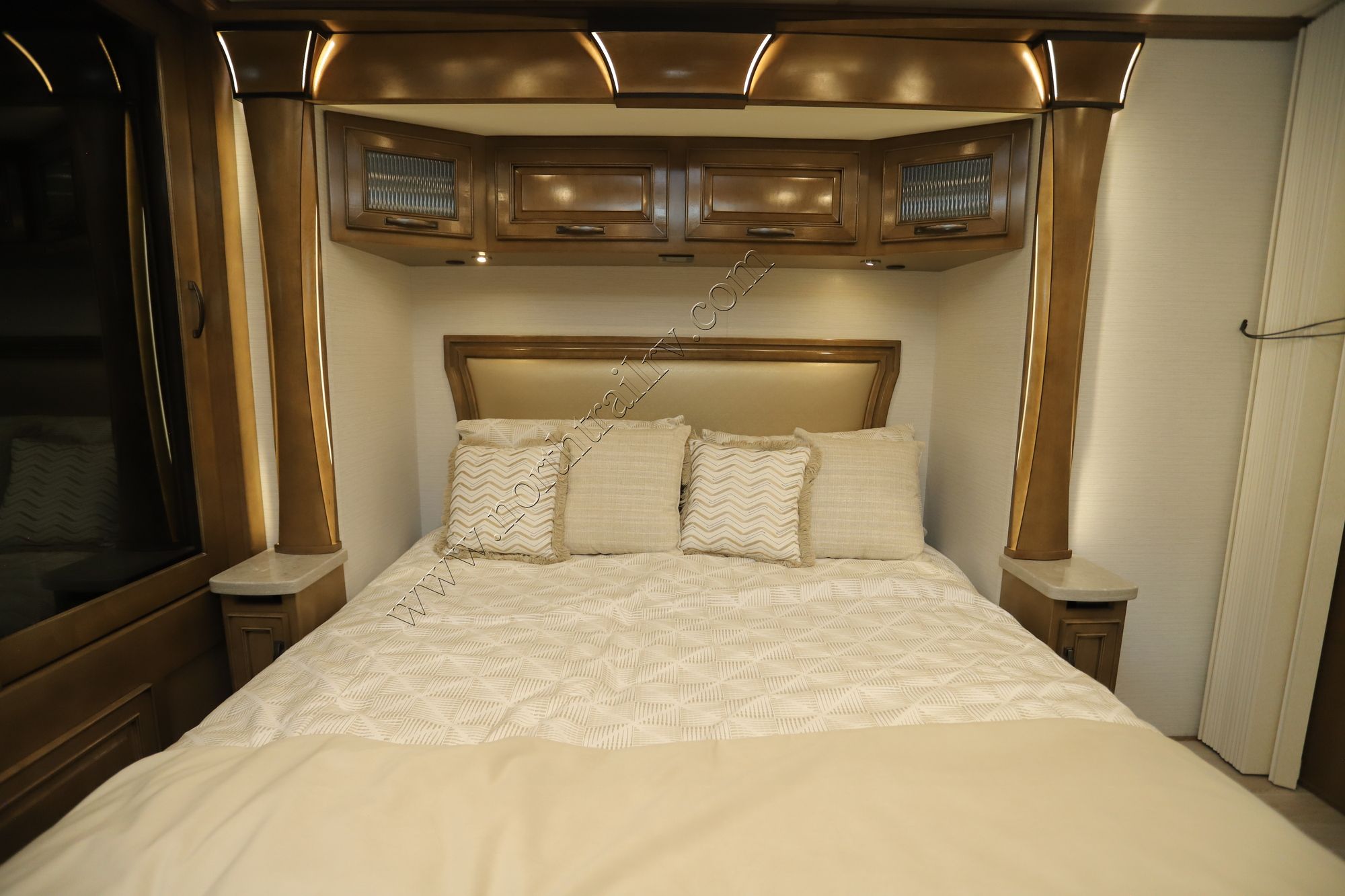 New 2026 Newmar Dutch Star 4311 Class A  For Sale