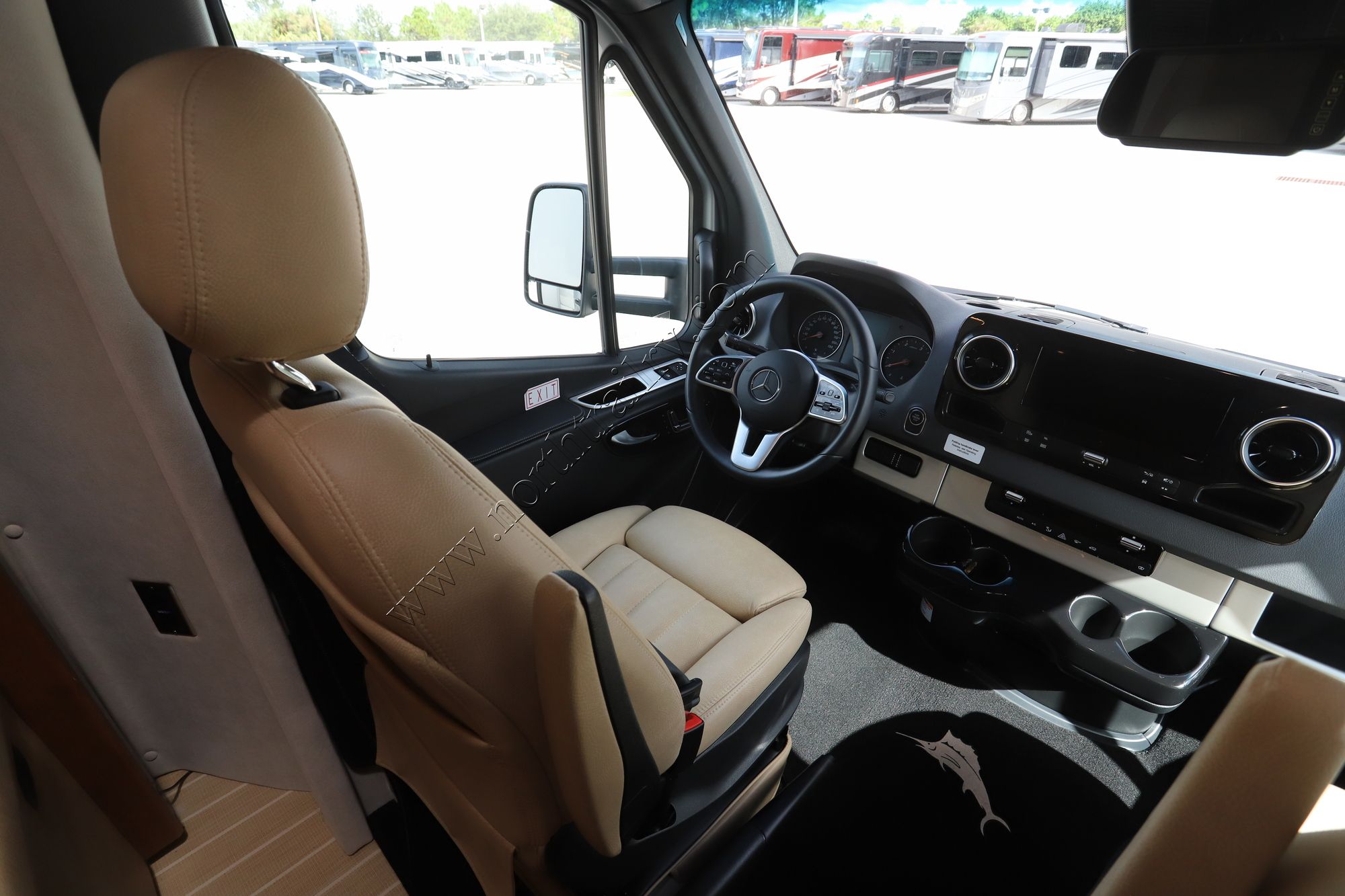 Used 2025 Airstream Atlas Tommy Bahama E1 Class C  For Sale