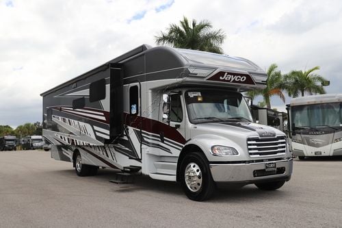 2026 Jayco Seneca Prestige 37M
