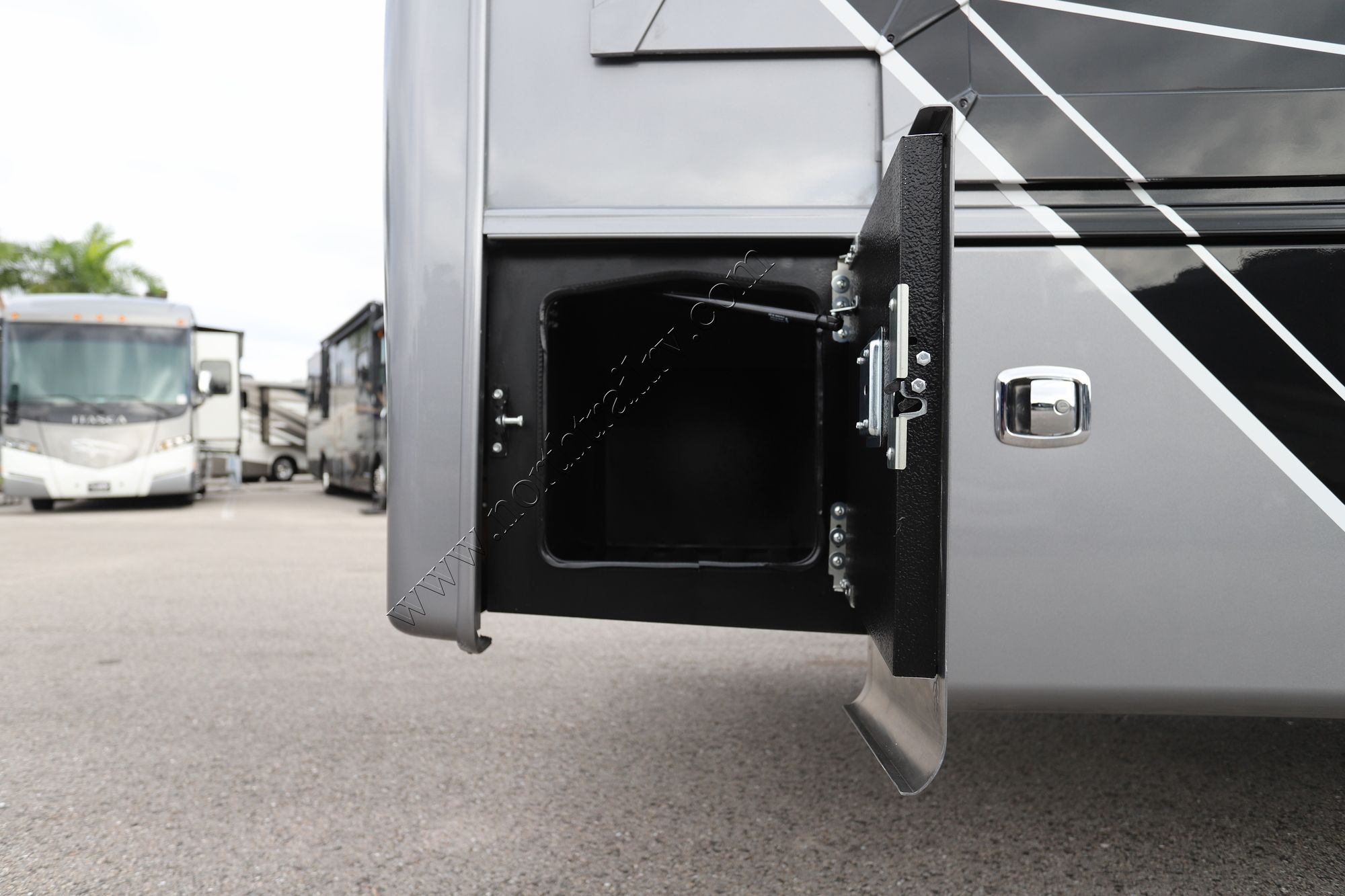 New 2026 Jayco Seneca Prestige 37M Super C  For Sale