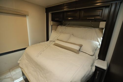 2026 Jayco Seneca Prestige 37M