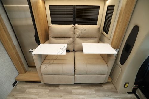 2026 Tiffin Motor Homes Wayfarer 25XLW