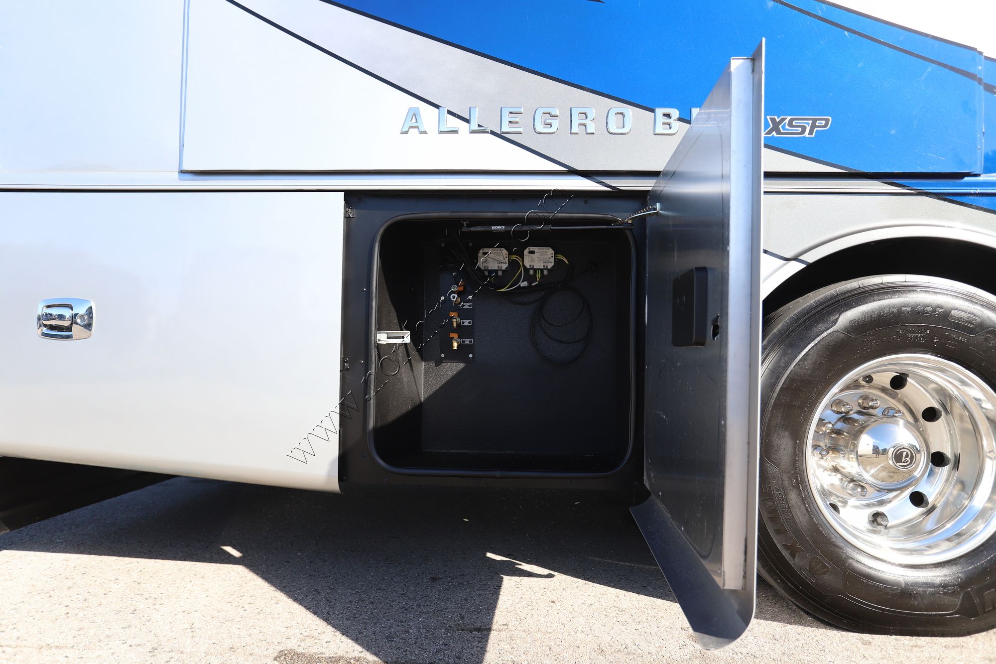 Used 2020 Tiffin Motor Homes Allegro Bus 37AP Class A  For Sale