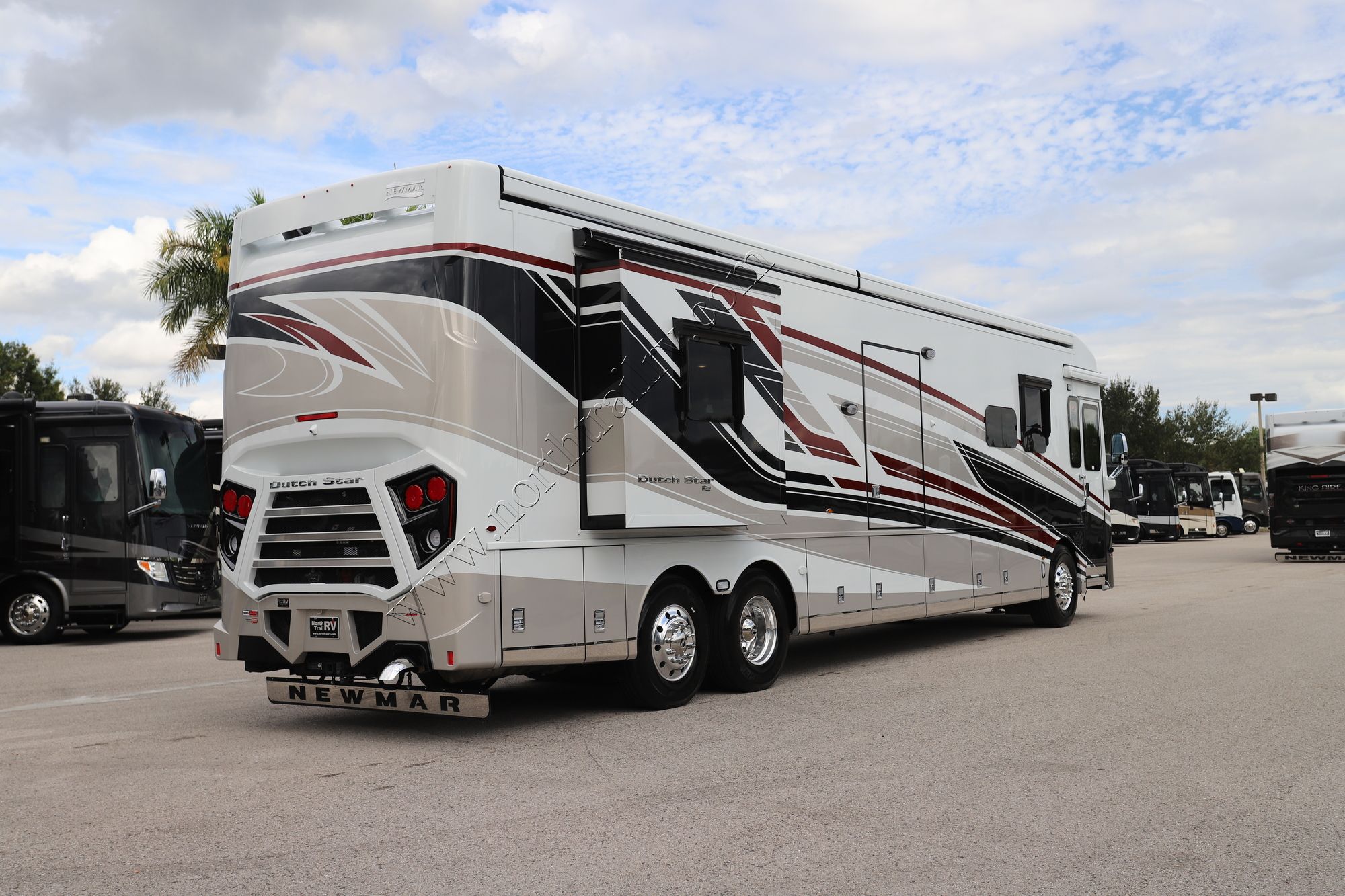 New 2026 Newmar Dutch Star 4311 Class A  For Sale