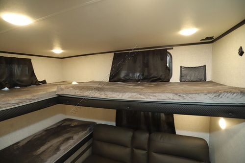 2024 Jayco Jay Feather 29QBH