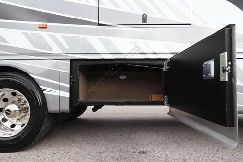 2026 Jayco Seneca Prestige 37M