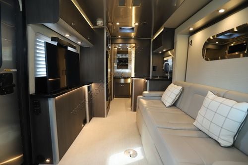2022 Airstream Atlas MB