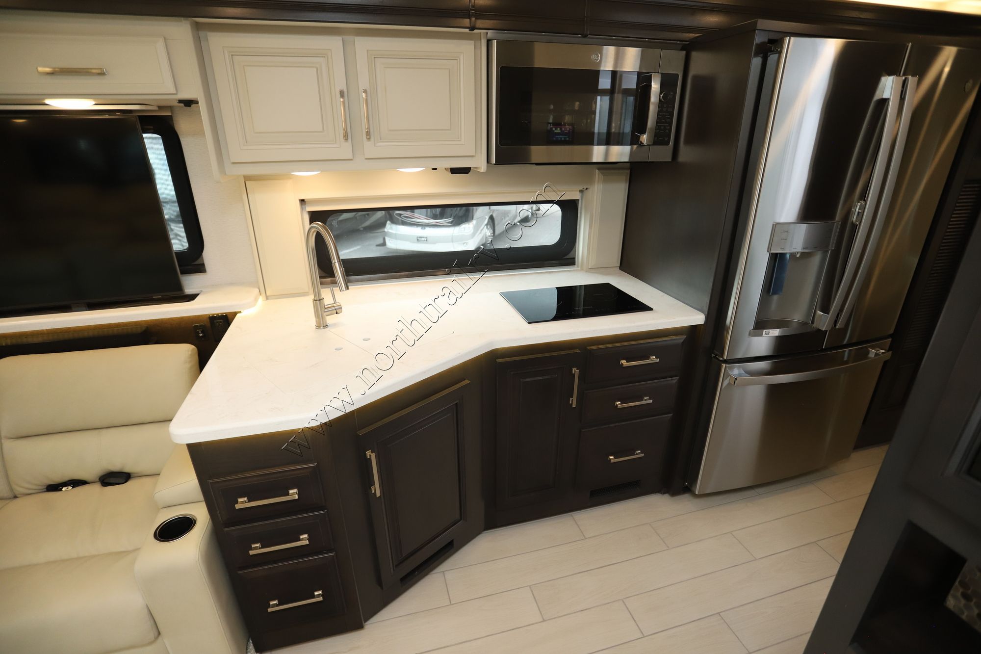 New 2026 Jayco Seneca Prestige 37M Super C  For Sale