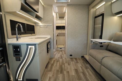 2026 Tiffin Motor Homes Wayfarer 25XLW