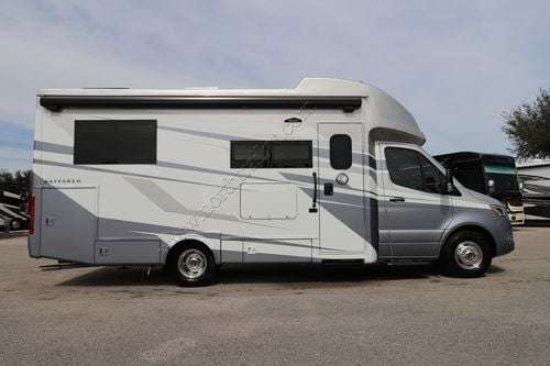 2026 Tiffin Motor Homes Wayfarer 25XLW