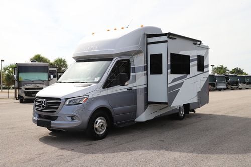 2026 Tiffin Motor Homes Wayfarer 25XLW