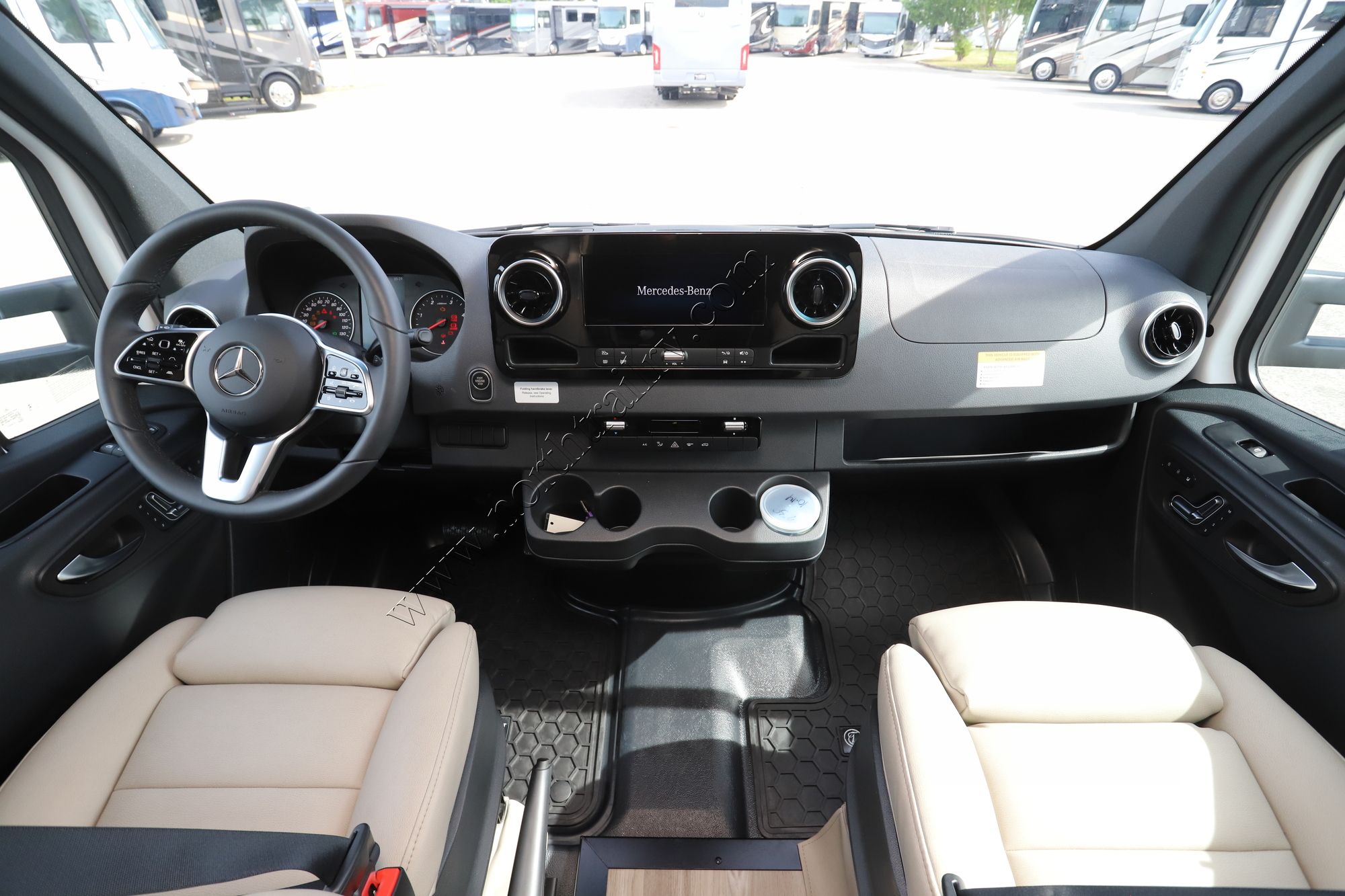 New 2026 Tiffin Motor Homes Wayfarer 25XLW Class C  For Sale