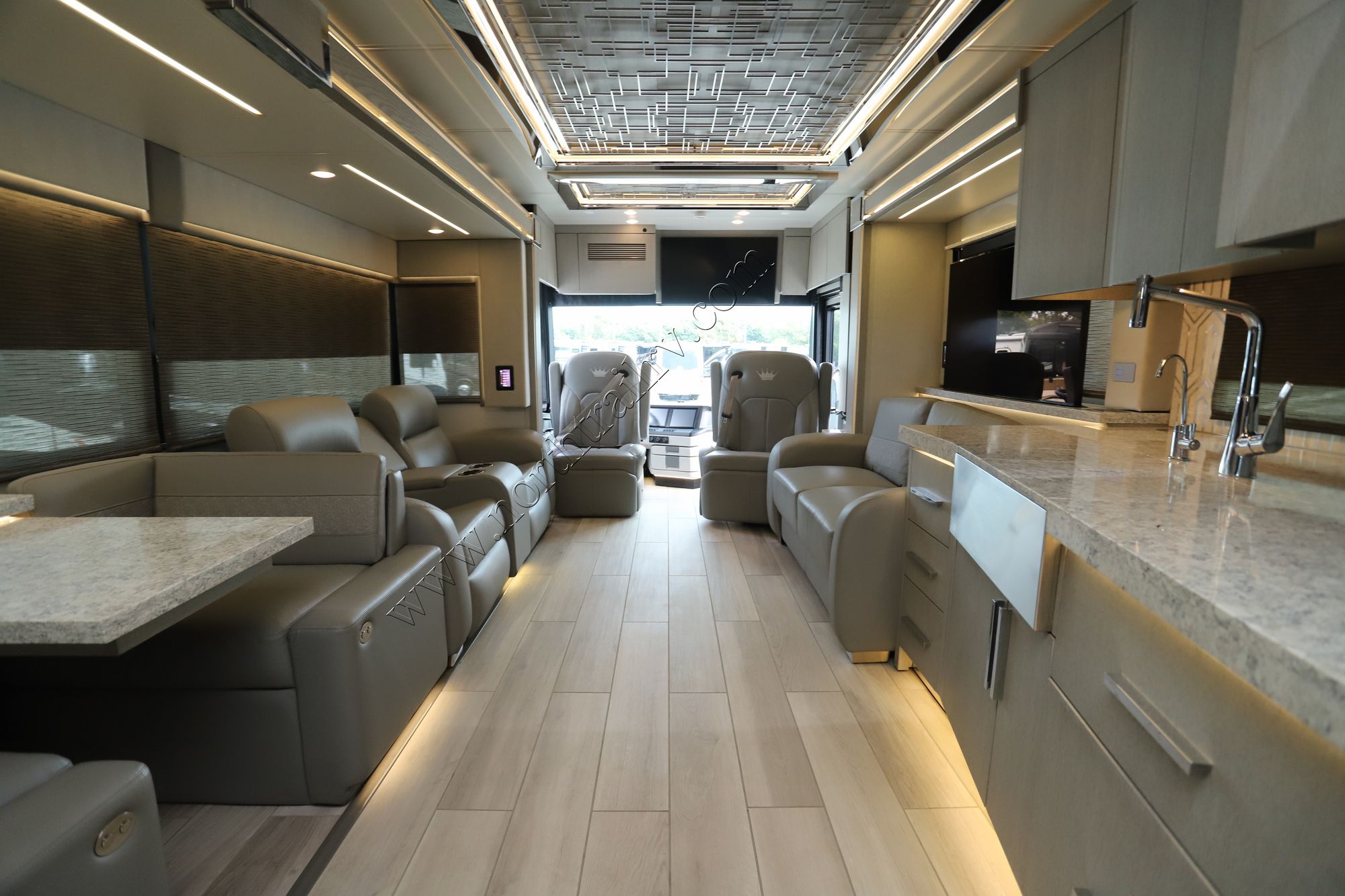 Used 2022 Newmar King Aire 4531 Class A  For Sale