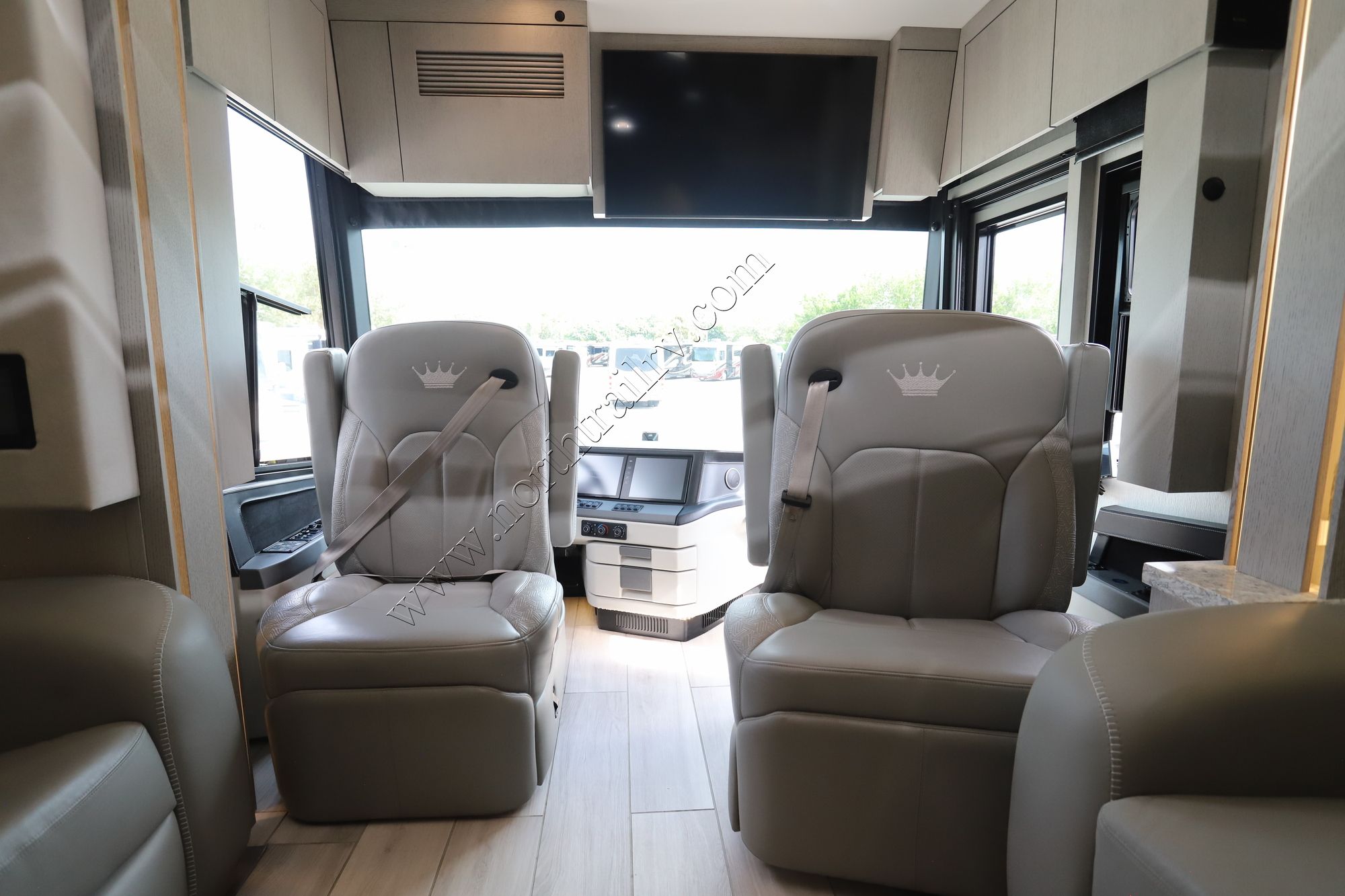 Used 2022 Newmar King Aire 4531 Class A  For Sale