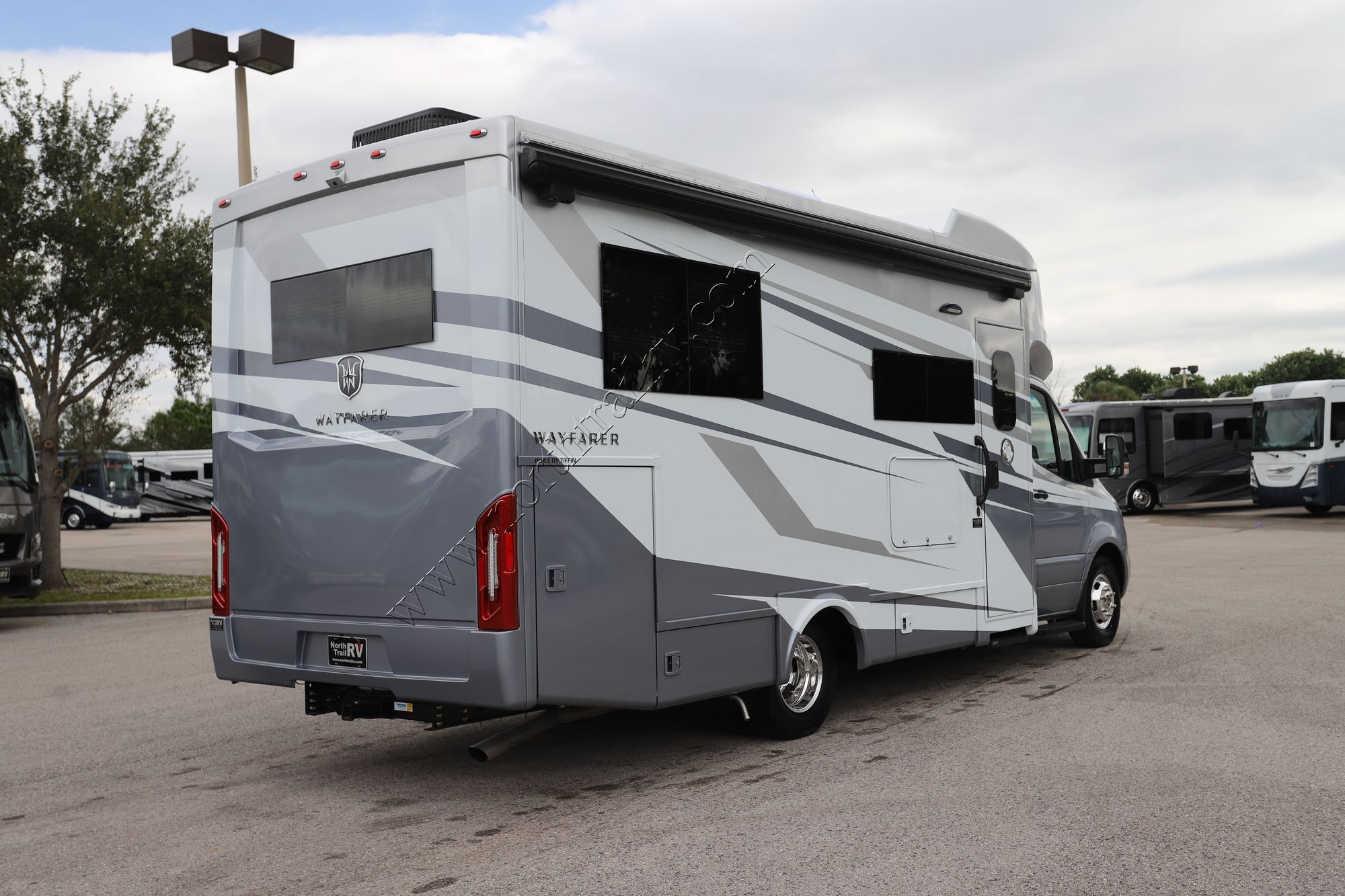 New 2026 Tiffin Motor Homes Wayfarer 25XLW Class C  For Sale