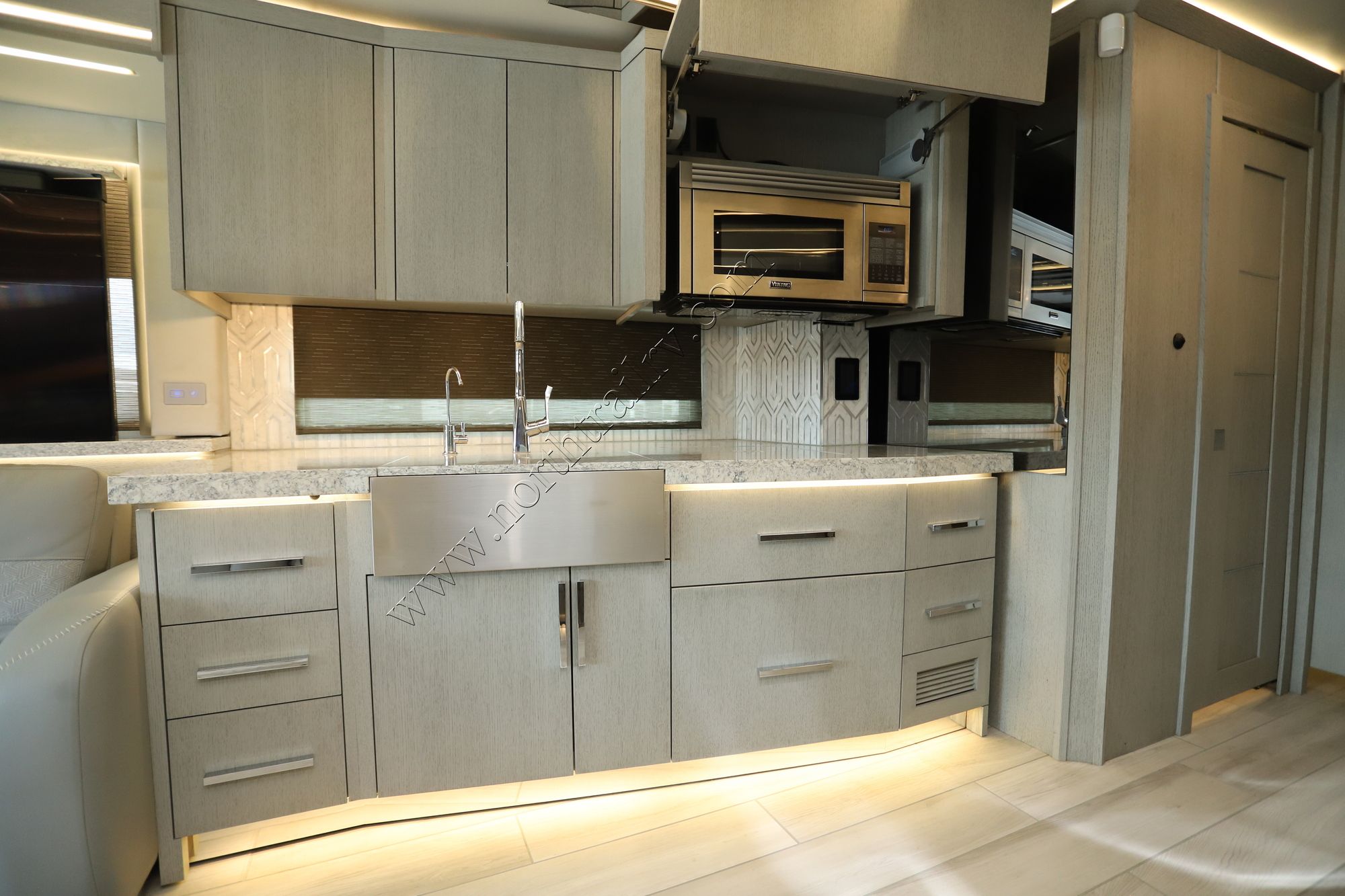 Used 2022 Newmar King Aire 4531 Class A  For Sale