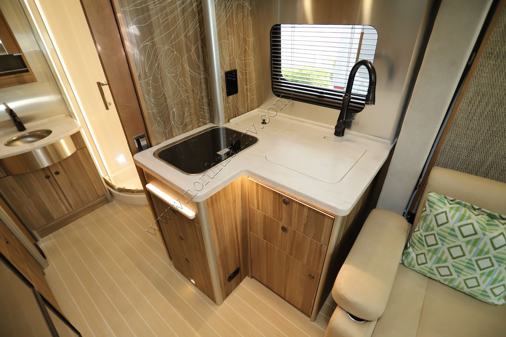 Used 2021 Airstream Atlas Tommy Bahama Class C  For Sale