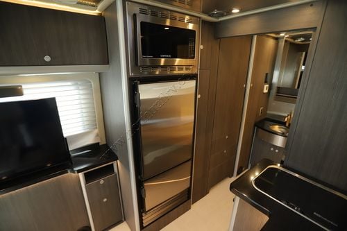 2022 Airstream Atlas MB