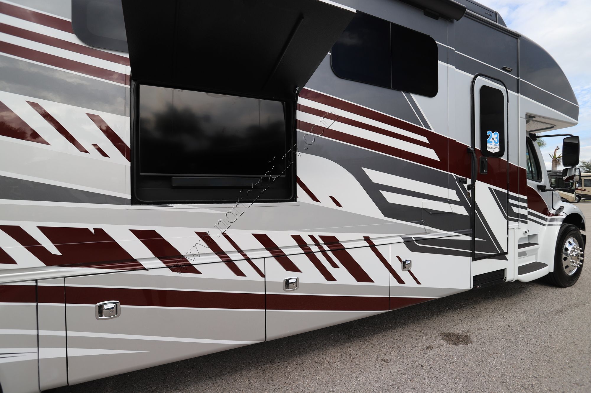 New 2026 Jayco Seneca Prestige 37M Super C  For Sale