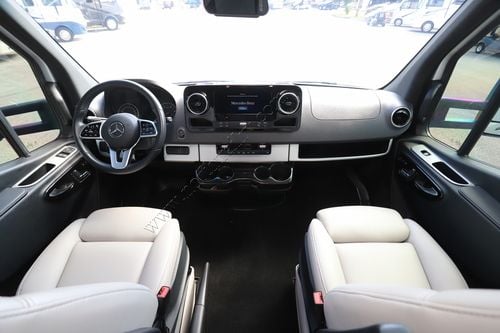 2022 Airstream Atlas MB